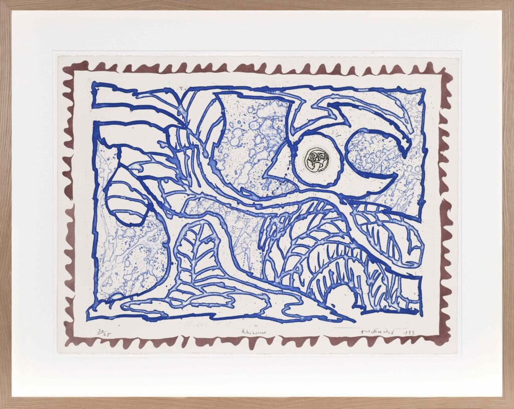 Een horizontale ets van Pierre Alechinsky (1983) met blauwe, verstrengelde organische lijnen, genaamd "Rhizome", en een decoratieve bruine rand.
